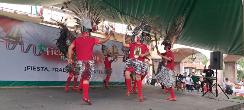 CONCURSO DE TRAJE DE APACHE EN EL MARCO DE LAS FIESTAS PATRIAS TEJUPILCO 2025