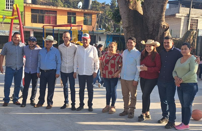 REHABILITACIÓN DE PARQUE PÚBLICO FORTALECE LA CONVIVENCIA FAMILIAR EN RINCÓN DE AGUIRRE Y EL CAÑAVER