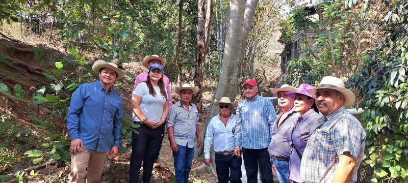 RIGOBERTO LÓPEZ RIVERA REHABILITA DRENAJE SANITARIO EN SAN MIGUEL IXTAPAN